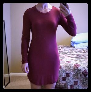 Derek Heart scoop neck long sleeve maroon dress